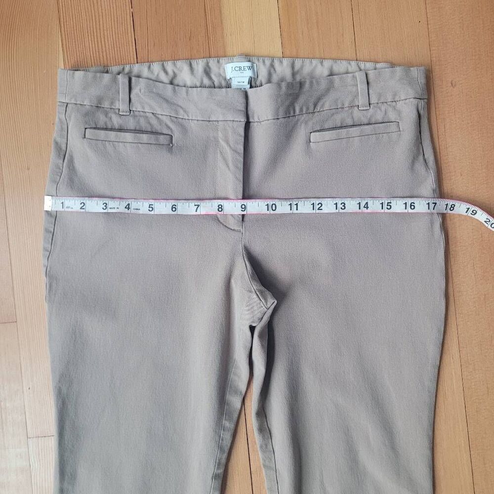 J Crew khaki straight leg chino pants mid rise basics preppy everyday minimalist - Picture 8 of 12